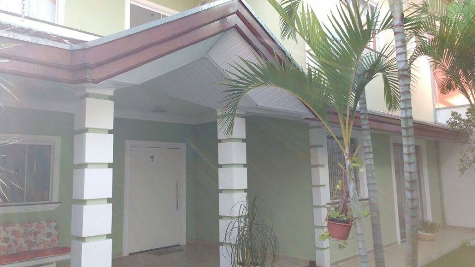 #108 - Casa para Venda em São José dos Campos - SP