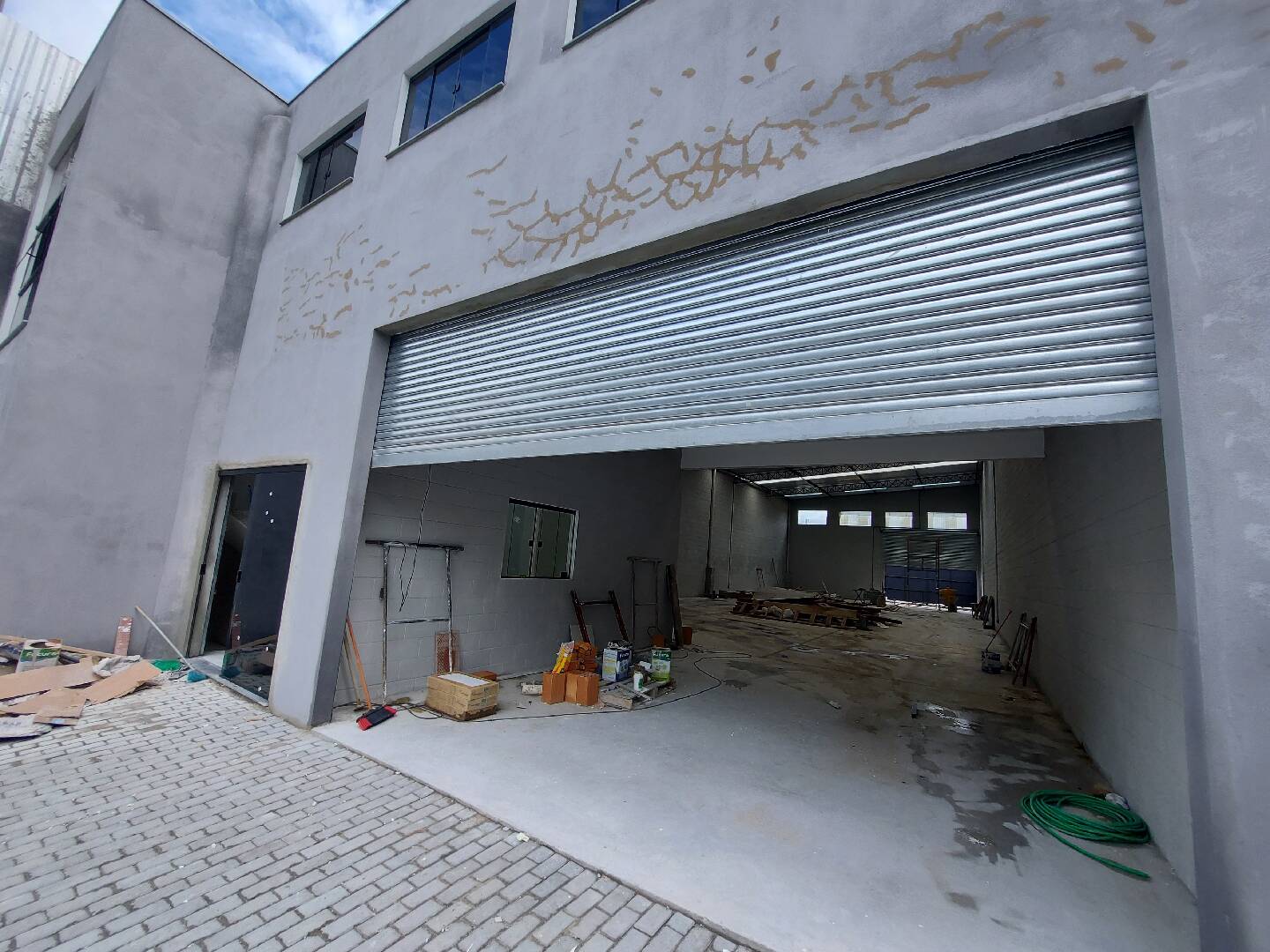 #127 - Sala para Venda em Jacareí - SP