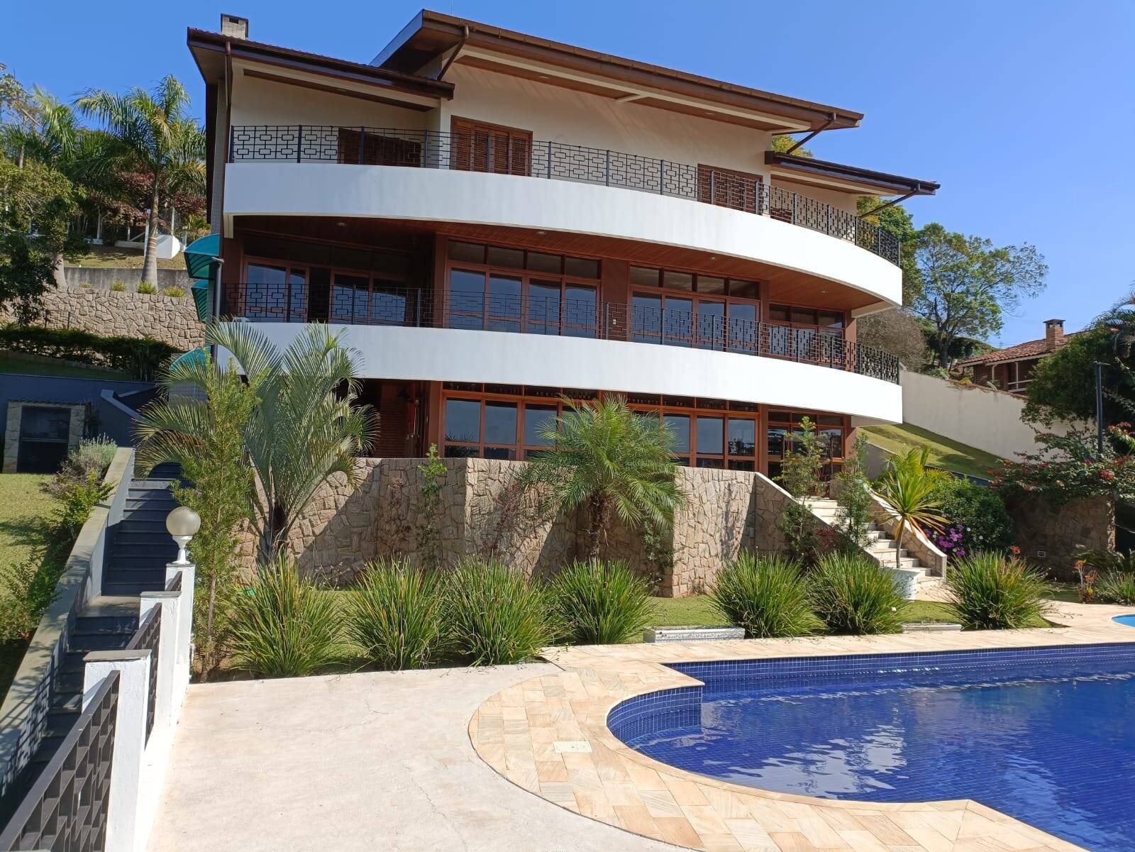 #271 - Casa para Venda em Igaratá - SP