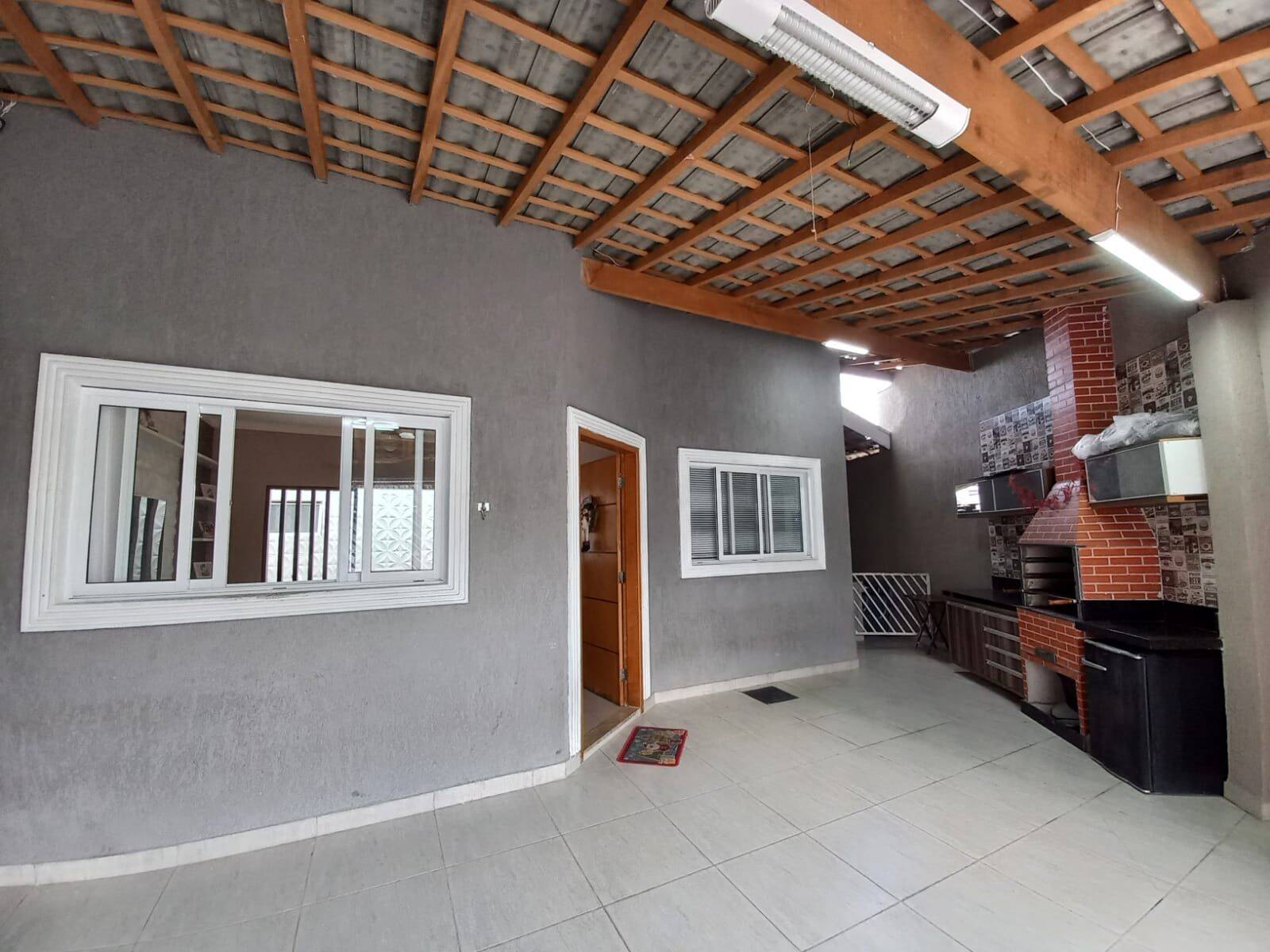 #398 - Casa para Venda em Jacareí - SP