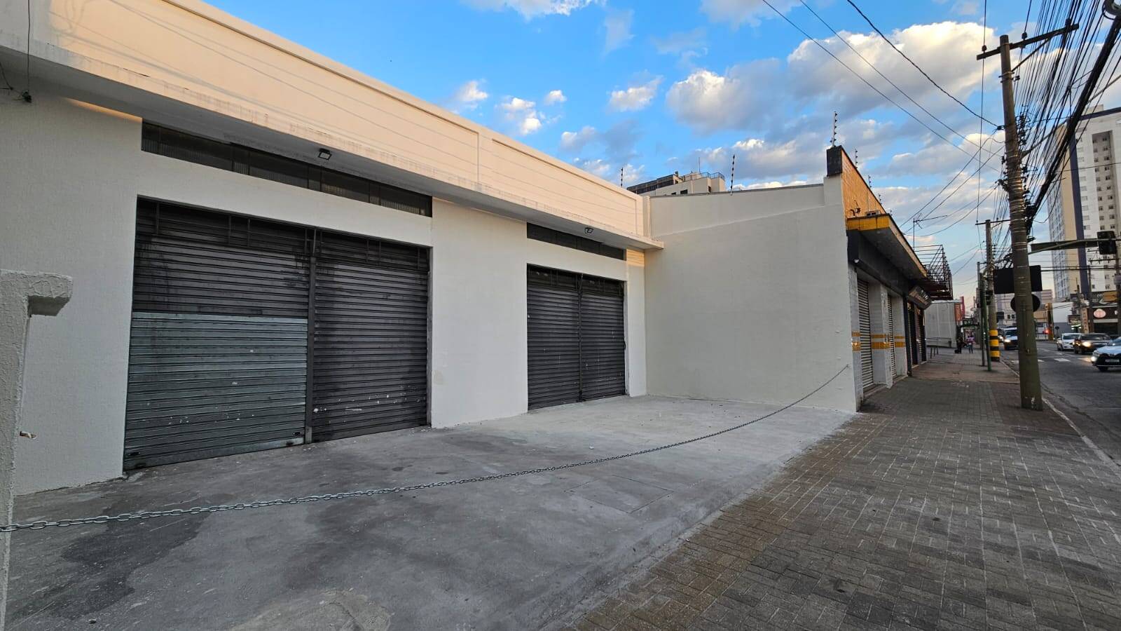 #352 - Sala para Venda em São José dos Campos - SP