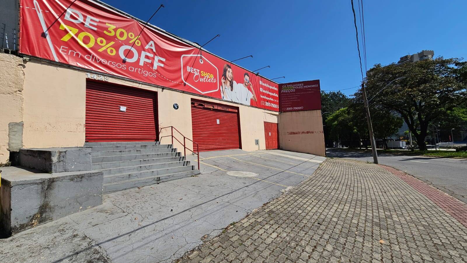 #446 - Sala para Venda em São José dos Campos - SP