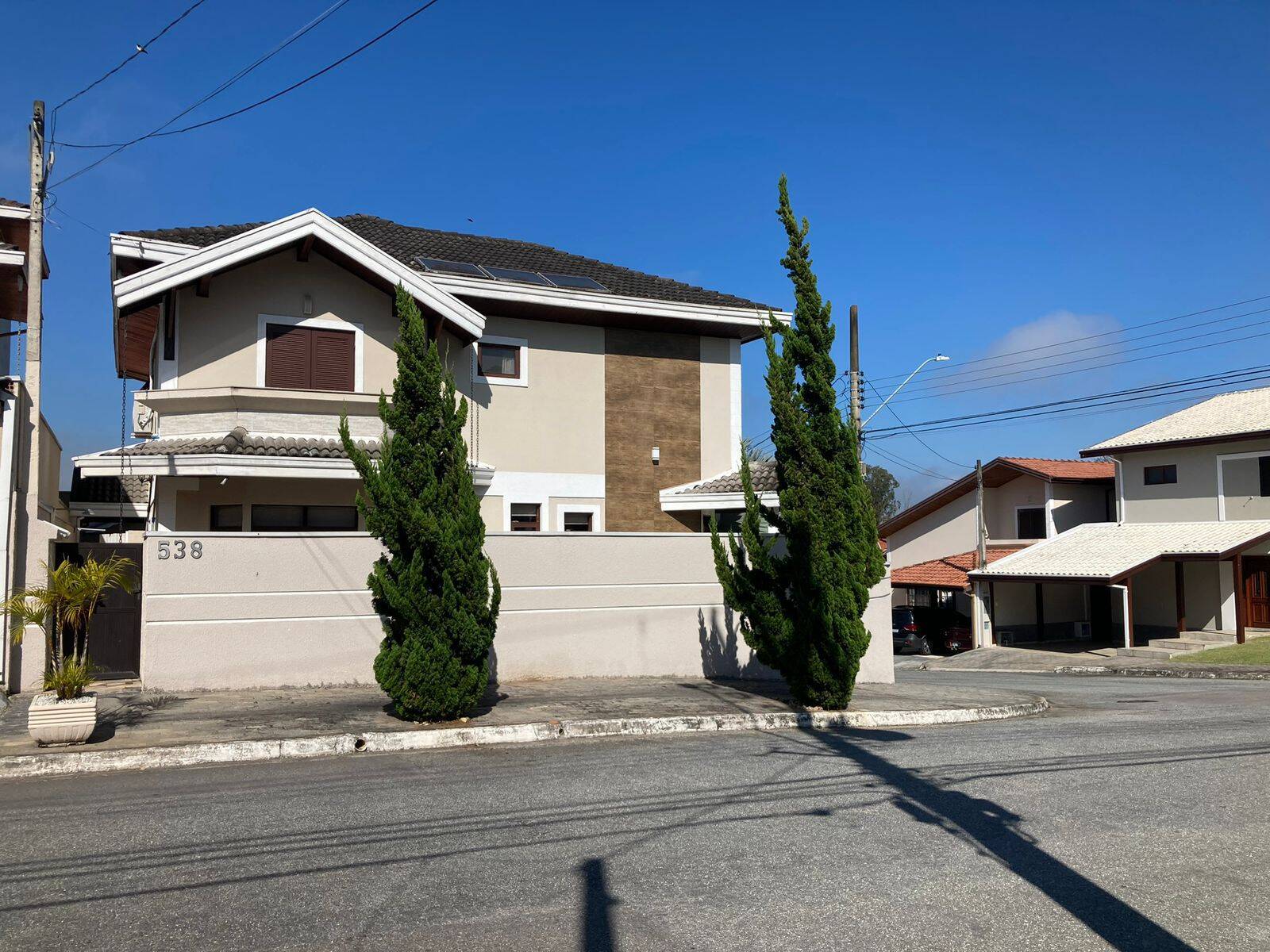 #566 - Casa para Venda em São José dos Campos - SP
