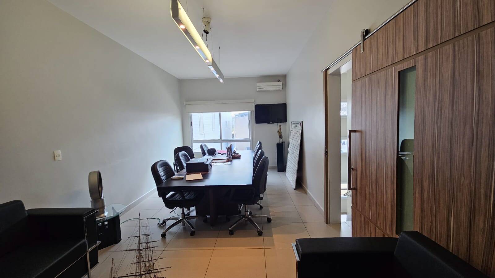 #569 - Sala para Venda em São José dos Campos - SP