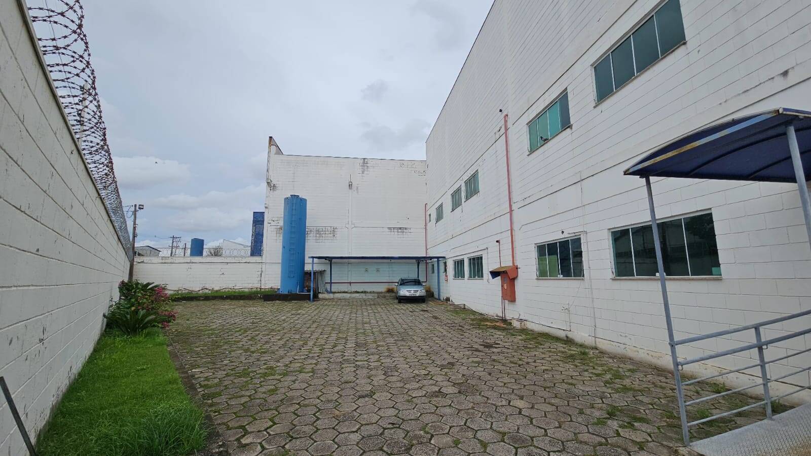 #592 - Sala para Venda em São José dos Campos - SP