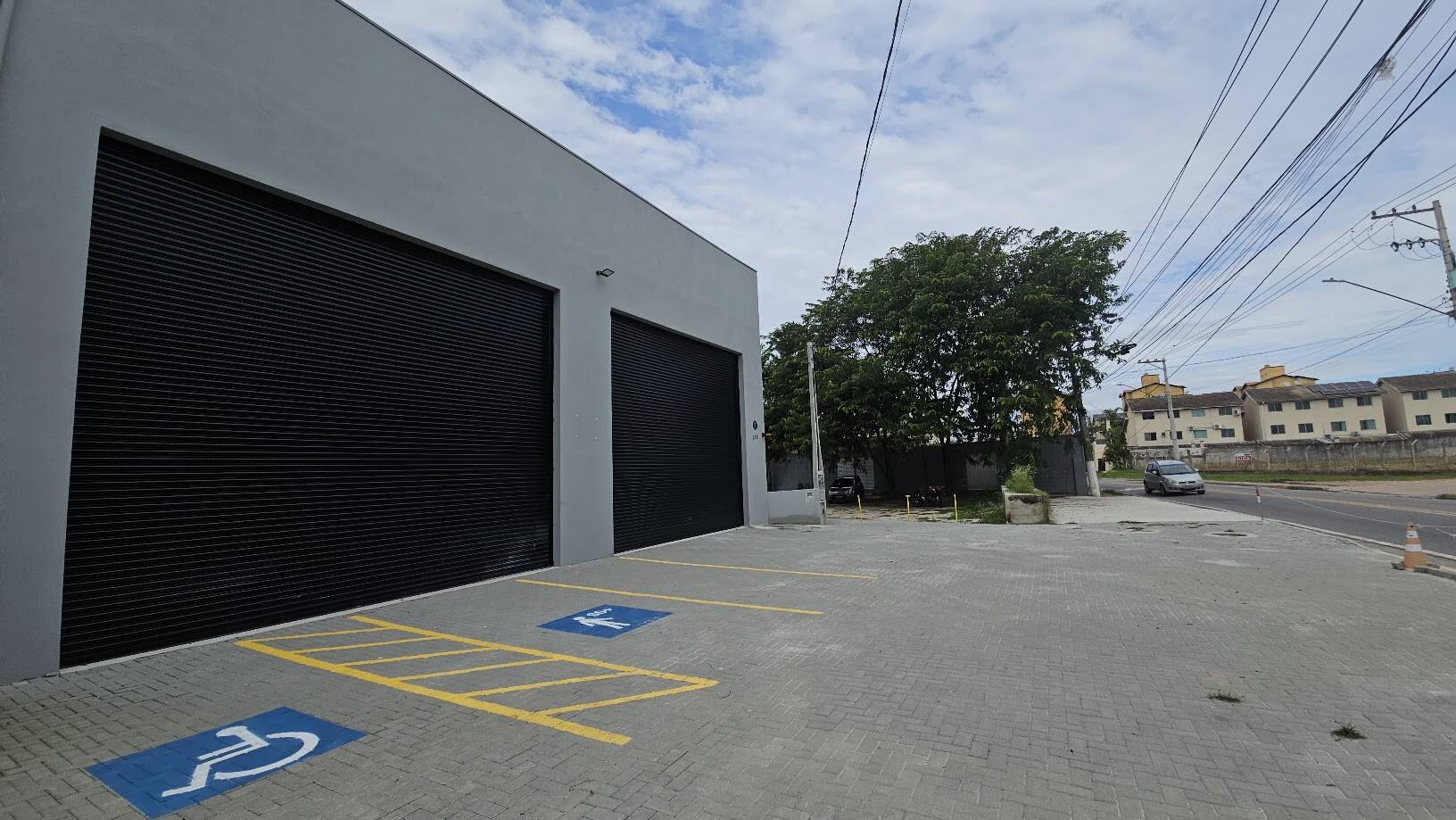 #598 - Sala para Venda em Jacareí - SP