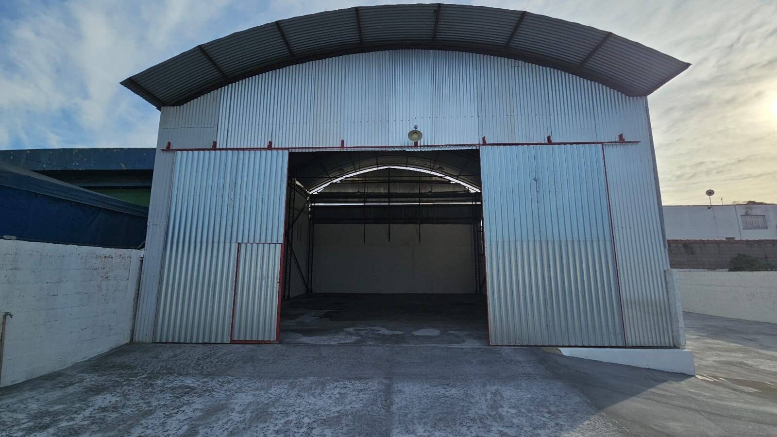 #581 - Sala para Locação em São José dos Campos - SP