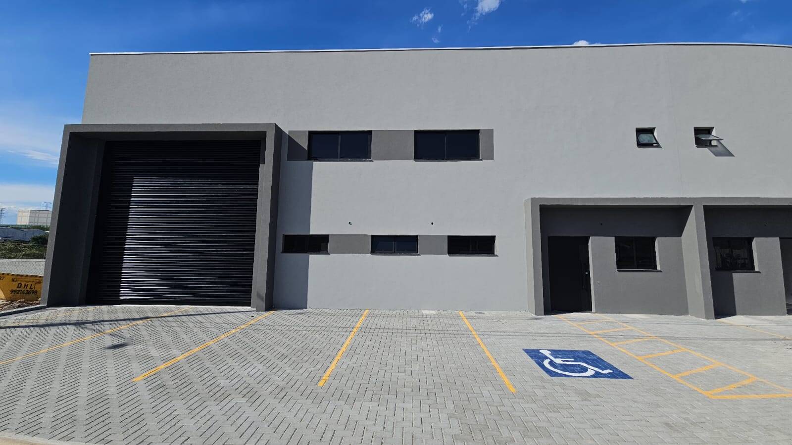 #639 - Sala para Locação em Jacareí - SP