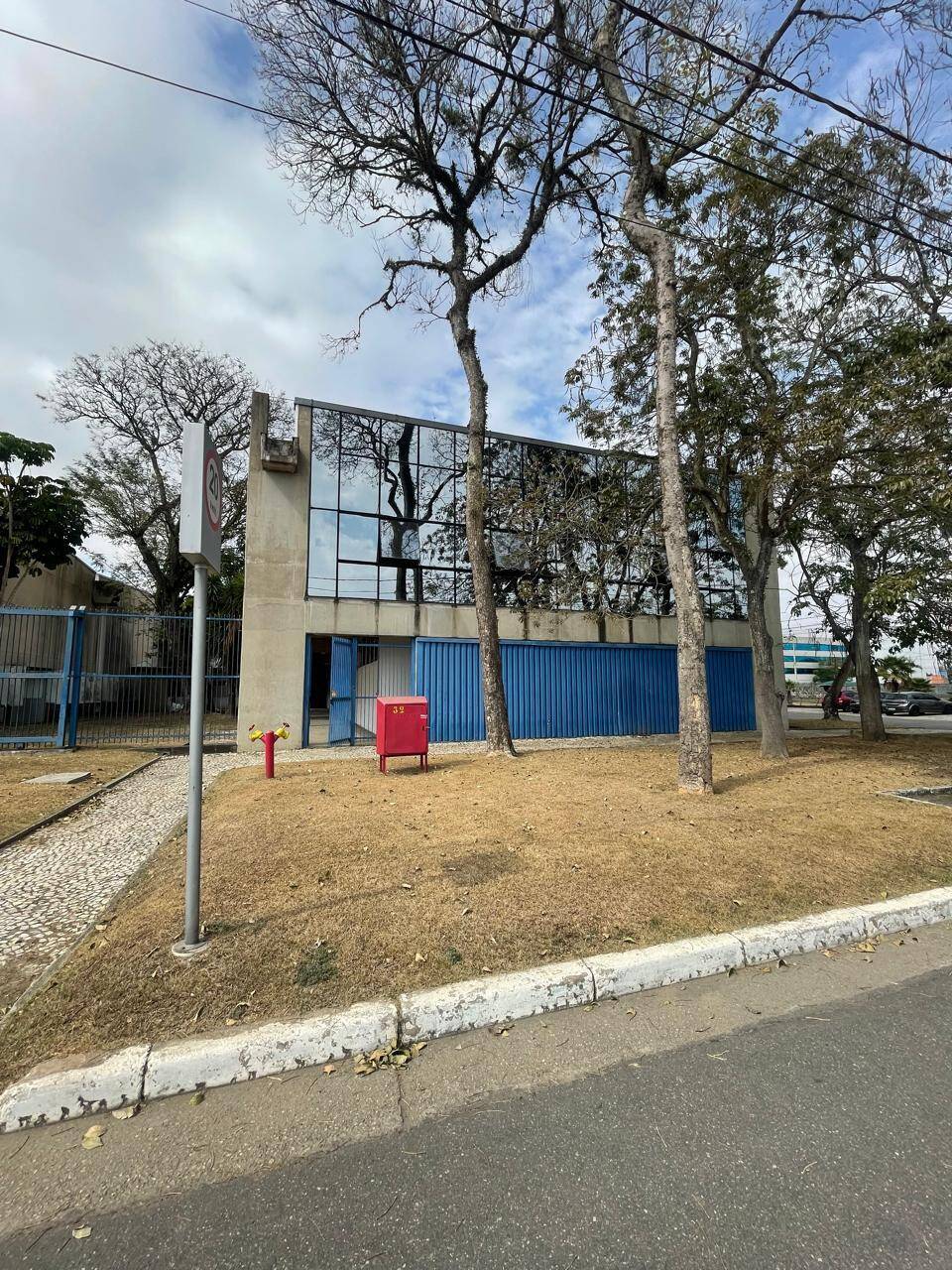 #651 - Sala para Locação em São José dos Campos - SP