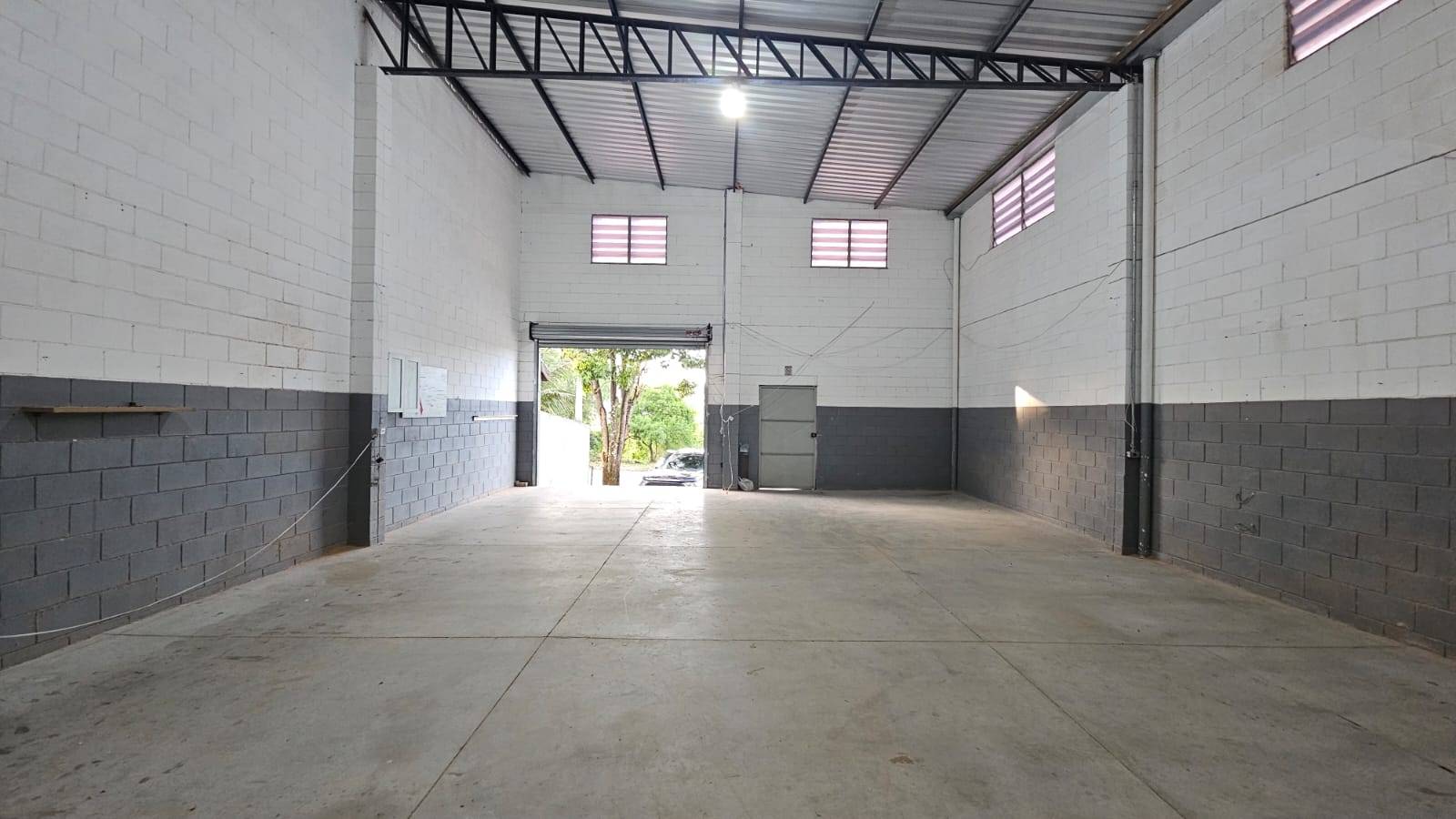 #667 - Sala para Locação em São José dos Campos - SP