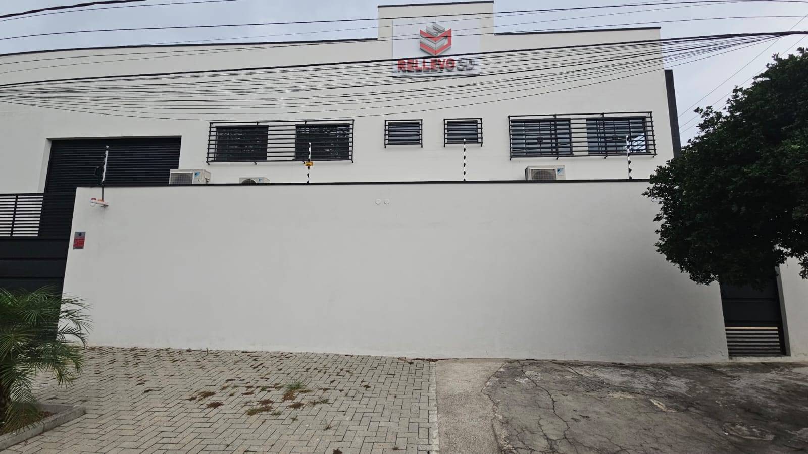 #671 - Sala para Locação em São José dos Campos - SP