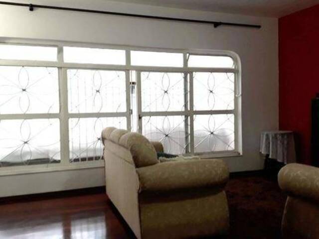 Casa para Venda em São José dos Campos - 4