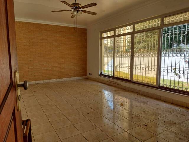 #8 - Casa para Venda em São José dos Campos - SP