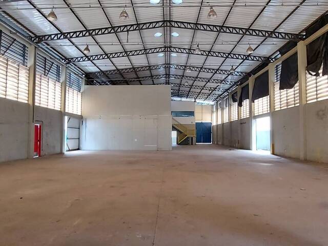 Sala para Venda em Jacareí - 3