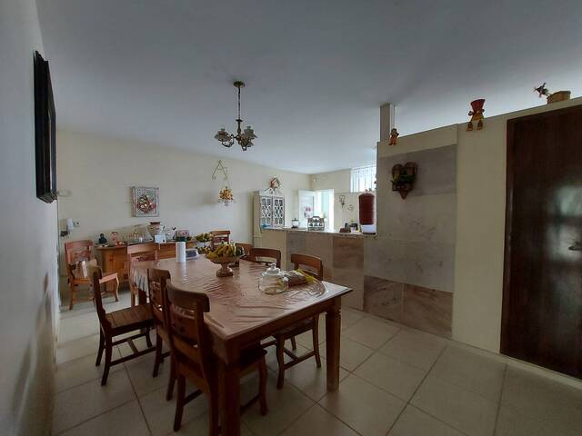 Casa para Venda em São José dos Campos - 5