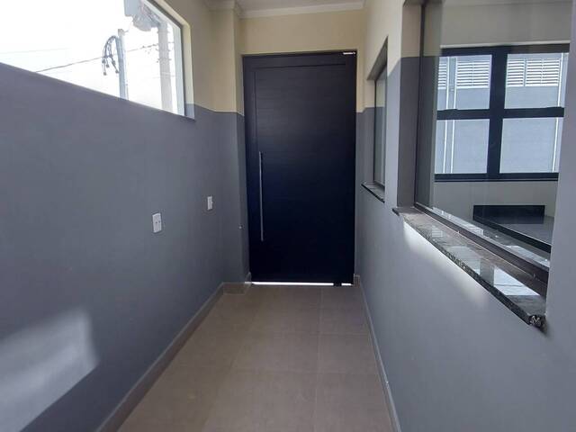 Sala para Venda em Jacareí - 4