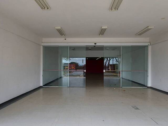 Sala para Venda em Jacareí - 5