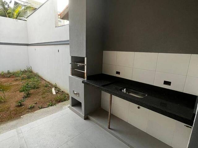 Casa para Venda em Jacareí - 5