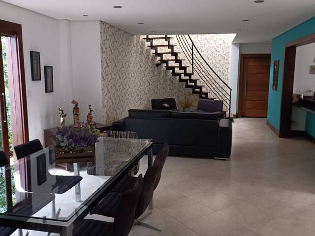 Casa para Venda em Jacareí - 4