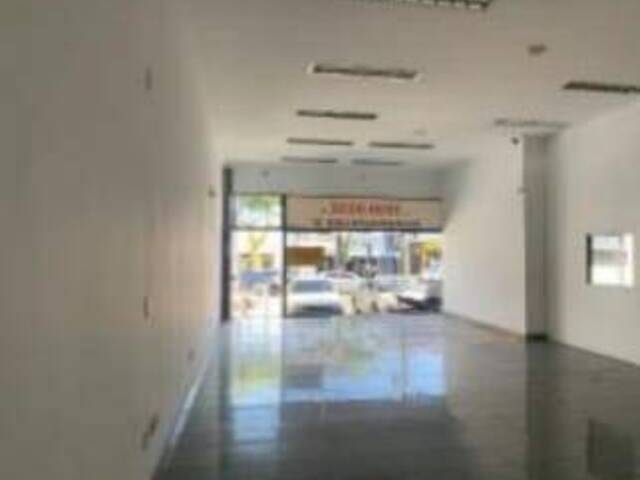 Prédio comercial para Locação em São José dos Campos - 4