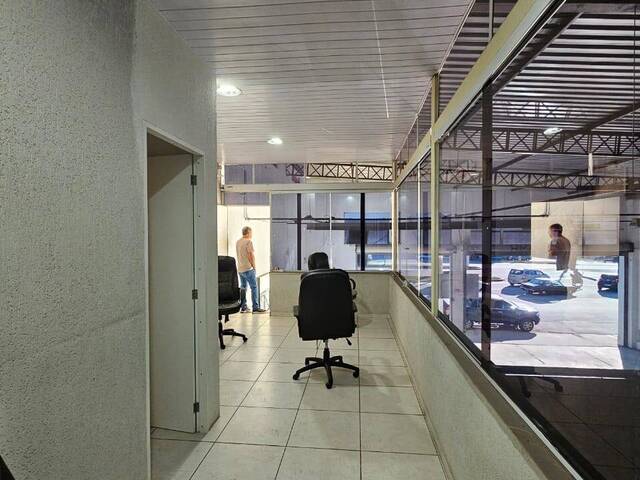 #537 - Sala para Venda em Jacareí - SP