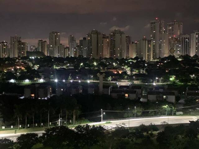Apartamento para Venda em São José dos Campos - 4