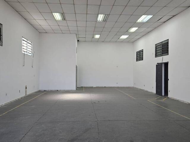 #562 - Sala para Venda em São José dos Campos - SP