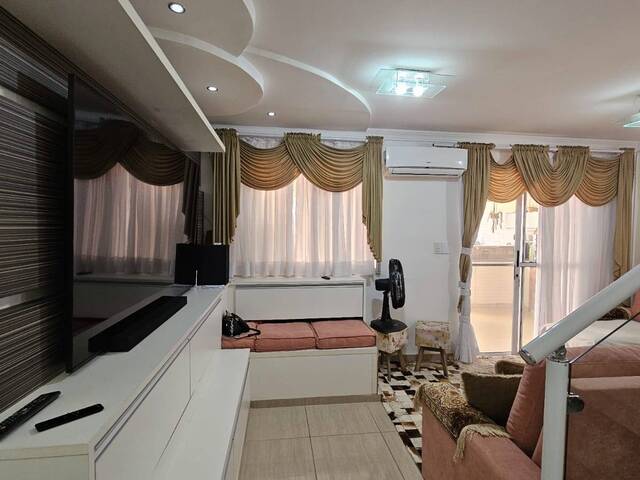 #563 - Casa para Venda em Jacareí - SP - 1
