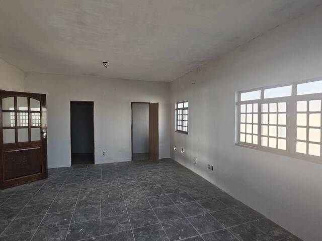 Sala para Locação em Jacareí - 4