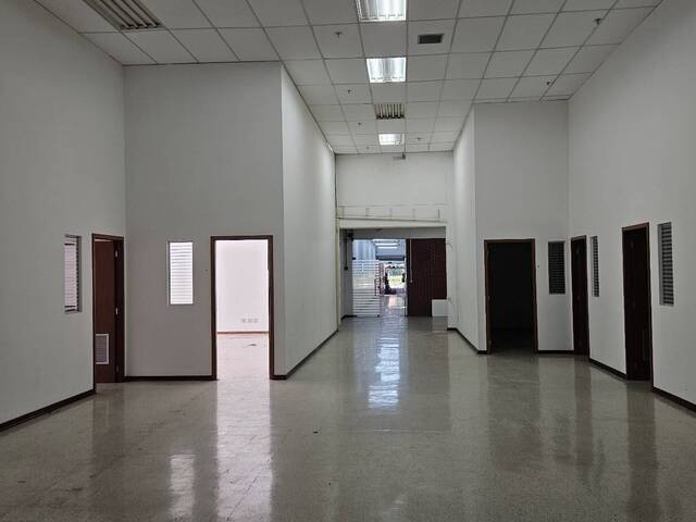 #618 - Sala para Venda em São José dos Campos - SP - 2