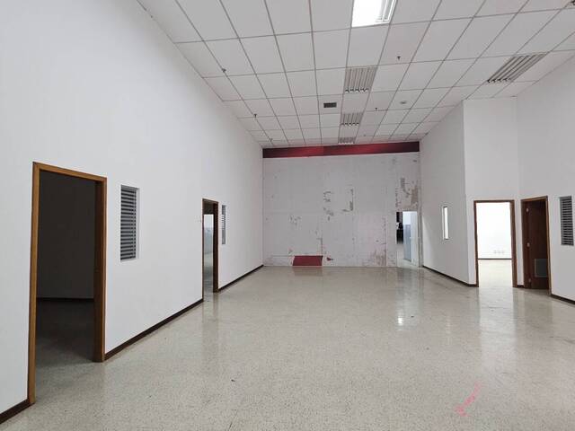 Sala para Locação em São José dos Campos - 4