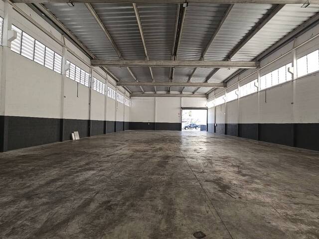 #626 - Sala para Venda em Jacareí - SP - 2