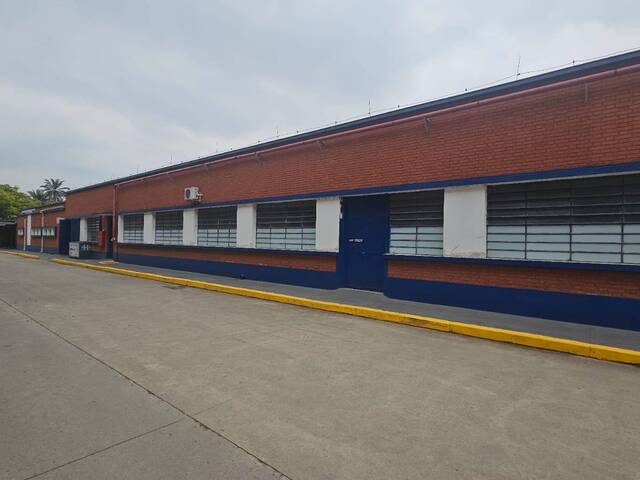 Sala para Locação em Jacareí - 4