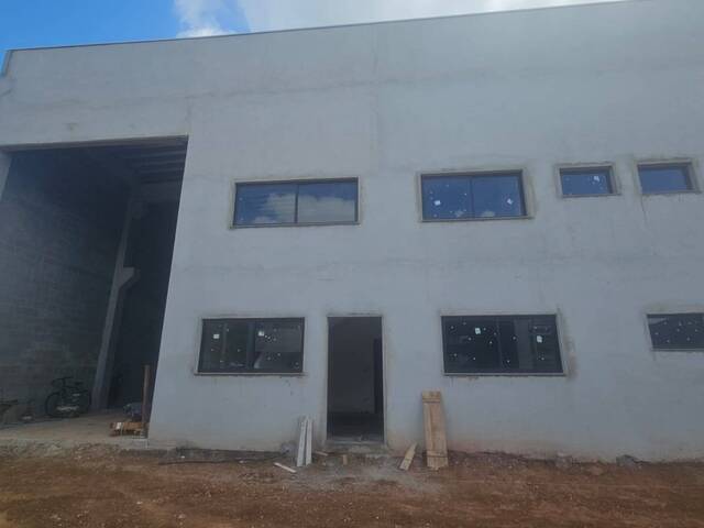 Sala para Locação em Jacareí - 4