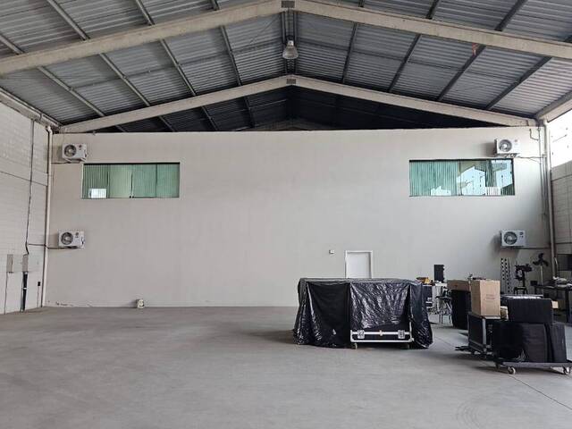 Sala para Locação em Jacareí - 5