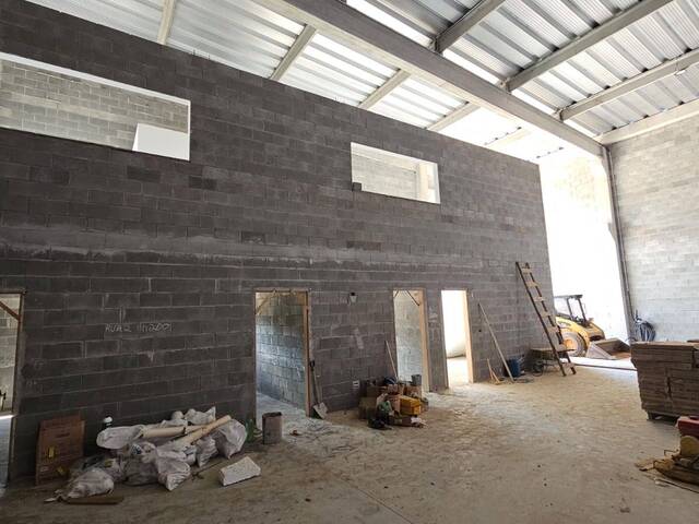 Sala para Locação em Jacareí - 4