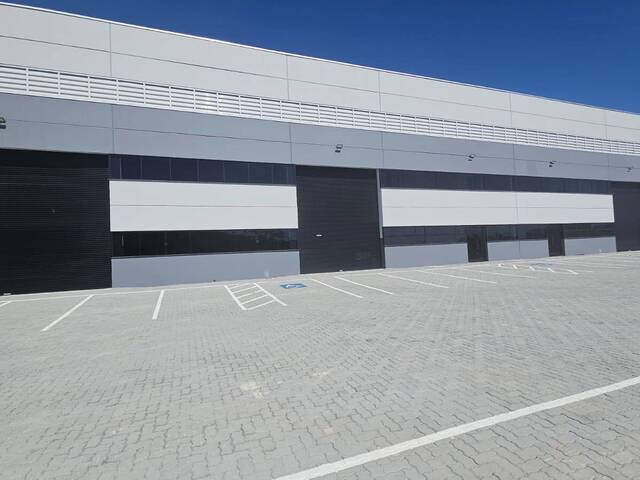 Locação em Conjunto Industrial Empresarial Eldorado - São José dos Campos