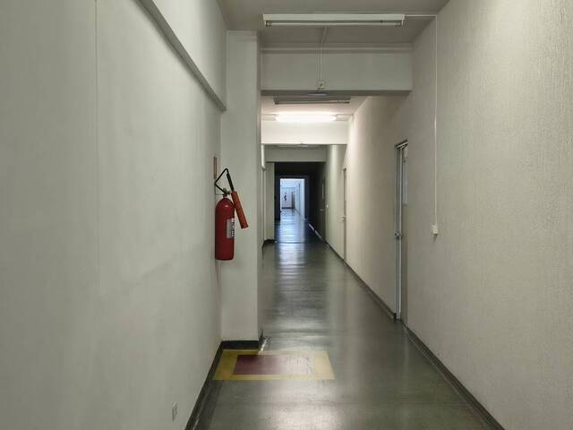 #715 - Sala para Locação em Jacareí - SP - 2